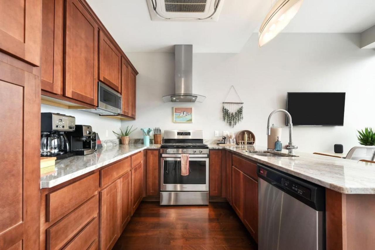Hostwise Stays - The Washington At Chatham - Free Parking, Private Gym, More! Pittsburgh Kültér fotó