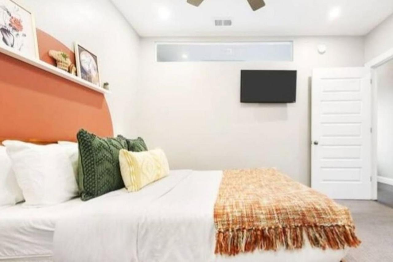 Hostwise Stays - The Washington At Chatham - Free Parking, Private Gym, More! Pittsburgh Kültér fotó